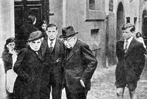 michele della morte - benedetto croce e la moglie - signora adele a passeggio per le strade di napoli